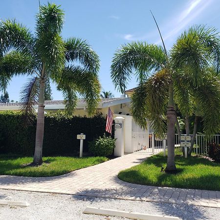 The Sea Spray Resort Siesta Key Exterior foto
